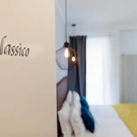 Hotel Benaco36 *